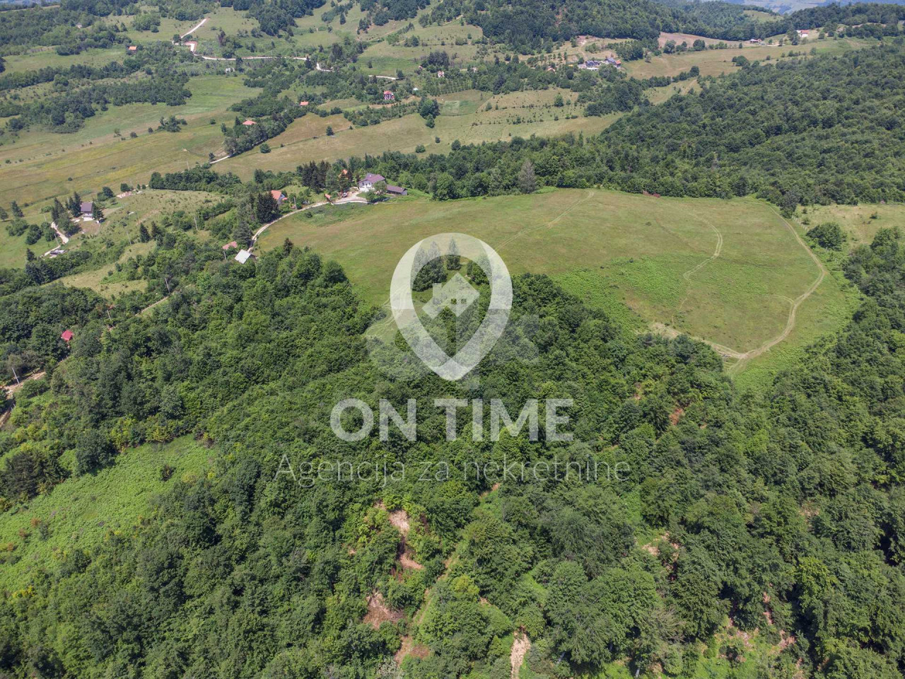 Vikend kuća 280m2 / Kobiljača / Zemljište 117638m2