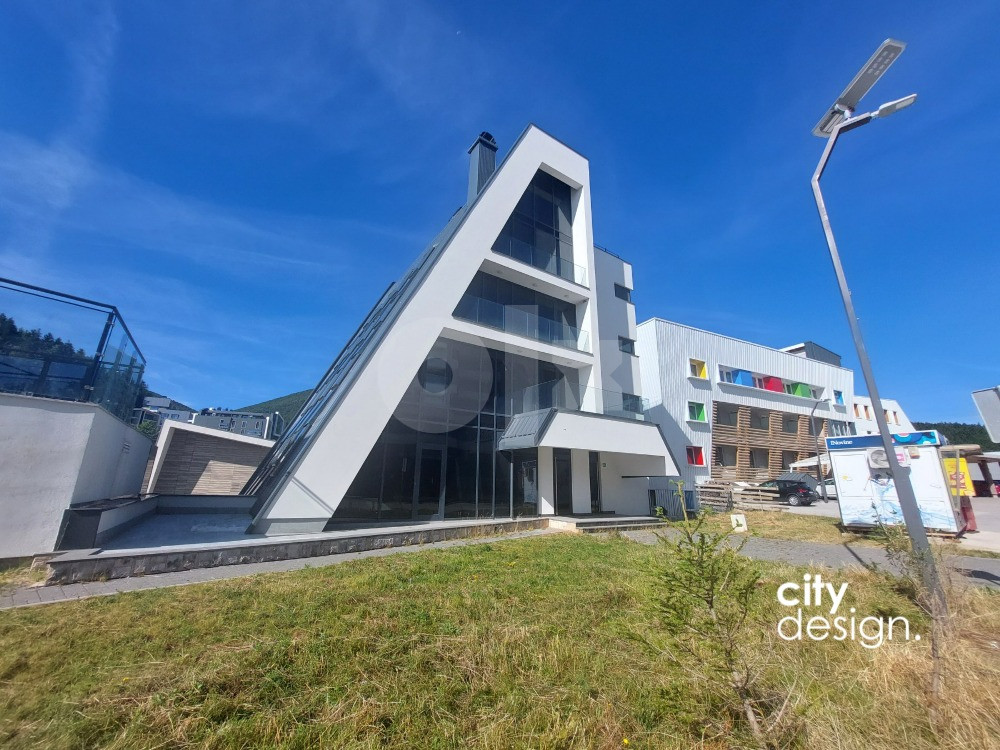 Commercial Space 249m2 - Bjelasnica, Babin do
