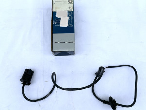 Senzor ABS zadnji Pasat B5