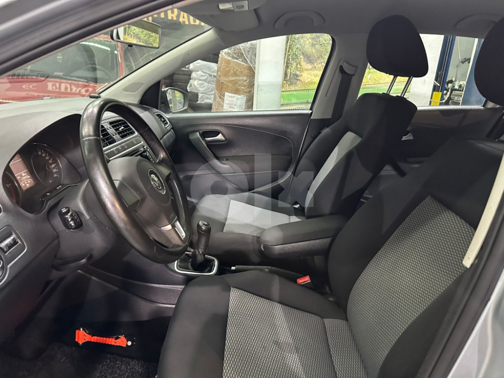 VOLKSWAGEN POLO 1.2 TDI, 2010 GODINA, NAVIGACIJA