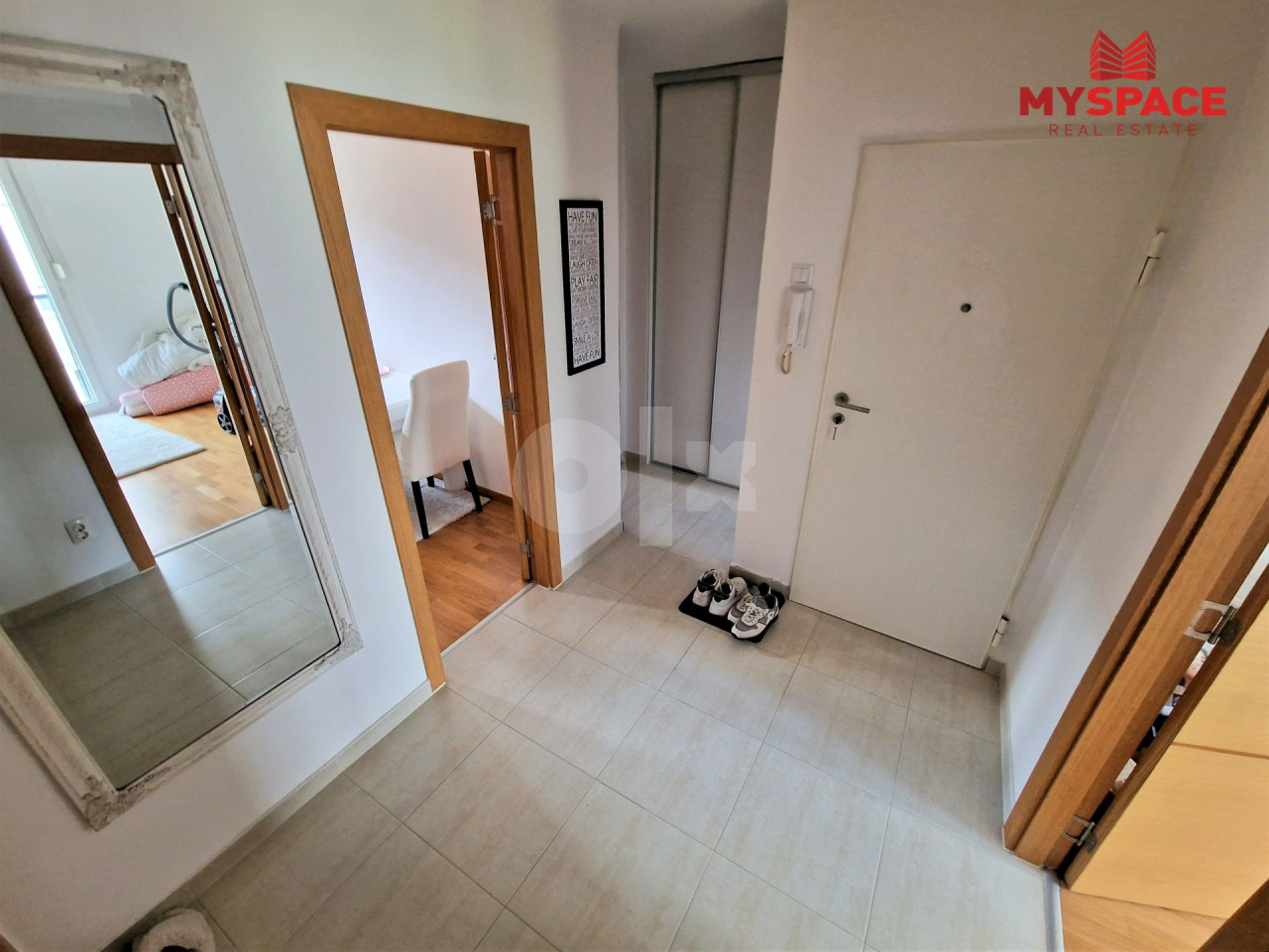 MY SPACE/ Stan/ Stari Grad/ RENOVIRAN/ NAMJESTEN/ 64m2 3