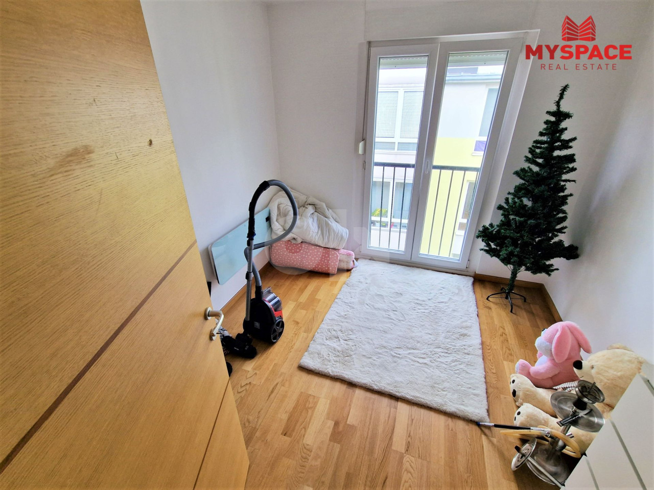 MY SPACE/ Stan/ Stari Grad/ RENOVIRAN/ NAMJESTEN/ 64m2 12
