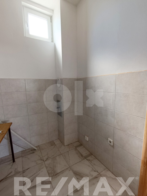 Kancelarijski prostor 100m2 kod Nezavisnih novina 7