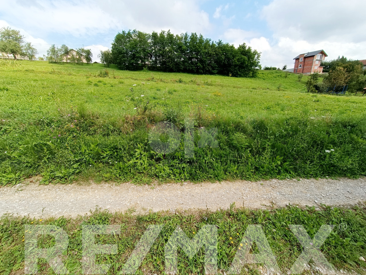 Na prodaju plac 721m2, Drakulić