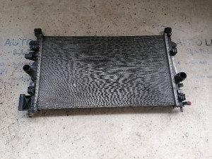 Opel Insignia 2008-2012 hladnjak vode 2,0 CDTI