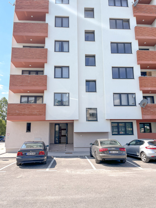 Stan na dan, Lukavica, Istočno Sarajevo 7