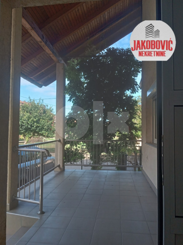 Atraktivna kuća u Brčkom 11