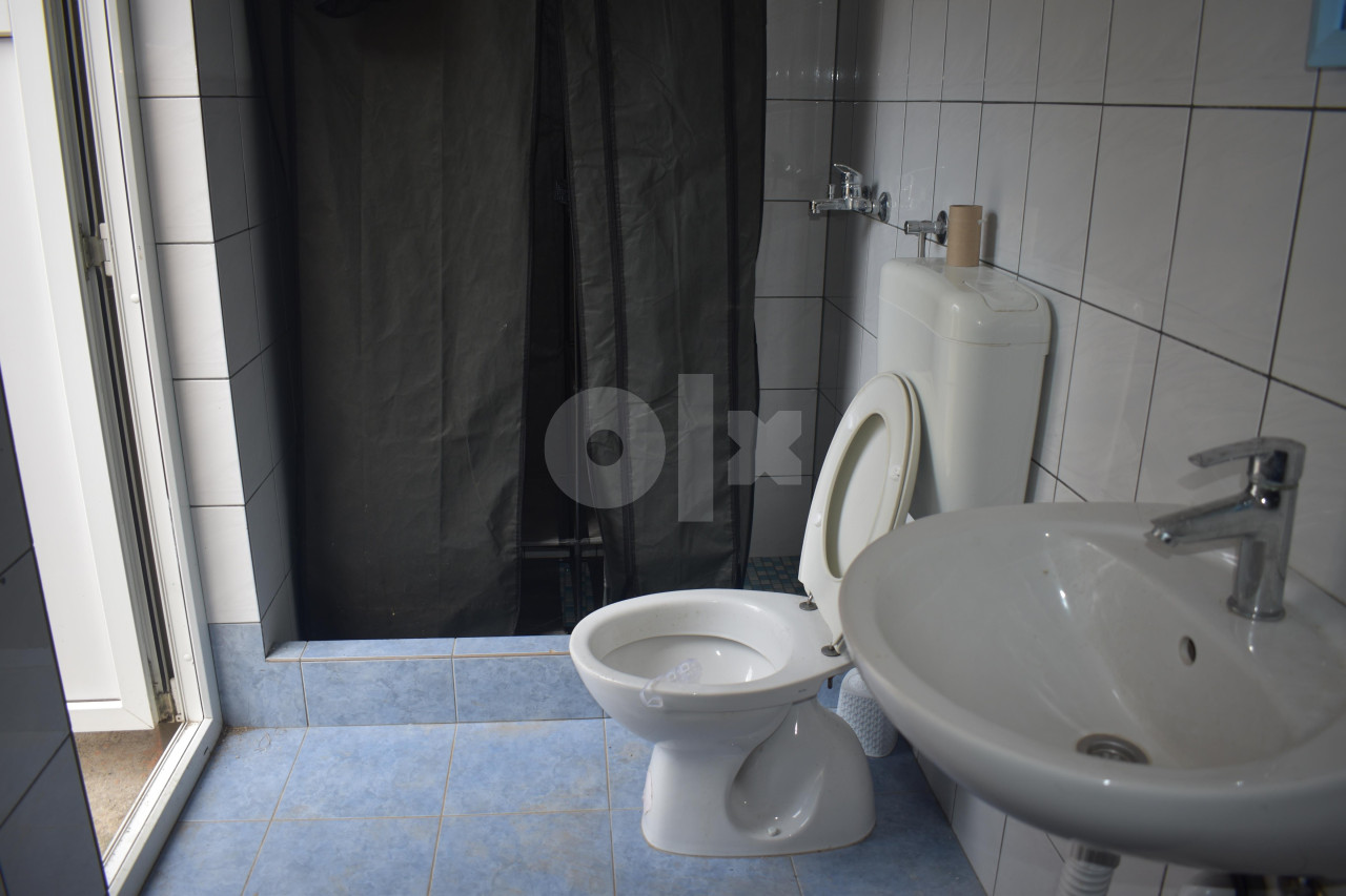 Golden Home iznejmljuje poslovni prostor u Žepču 15