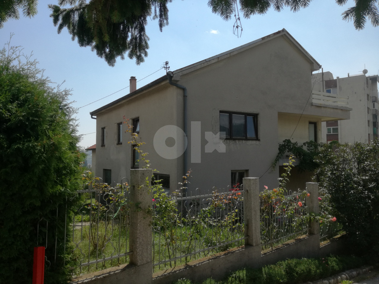 Kuća Travnik 550m2