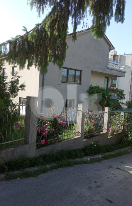 Kuća Travnik 550m2