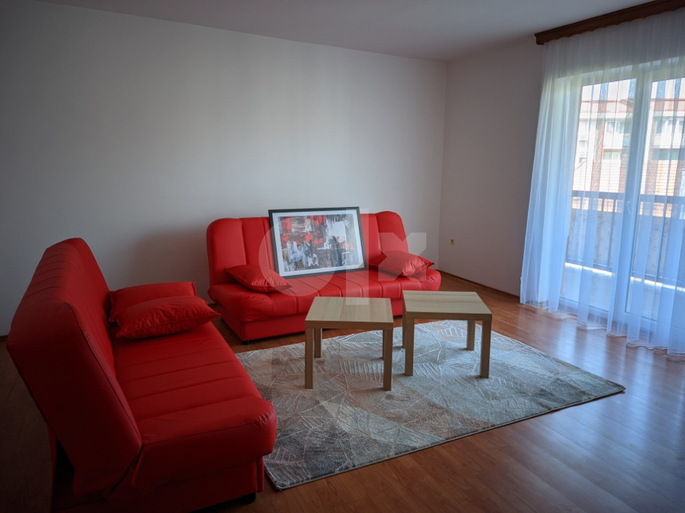 Izdajem stan u centru Bijeljine, 85m2 2