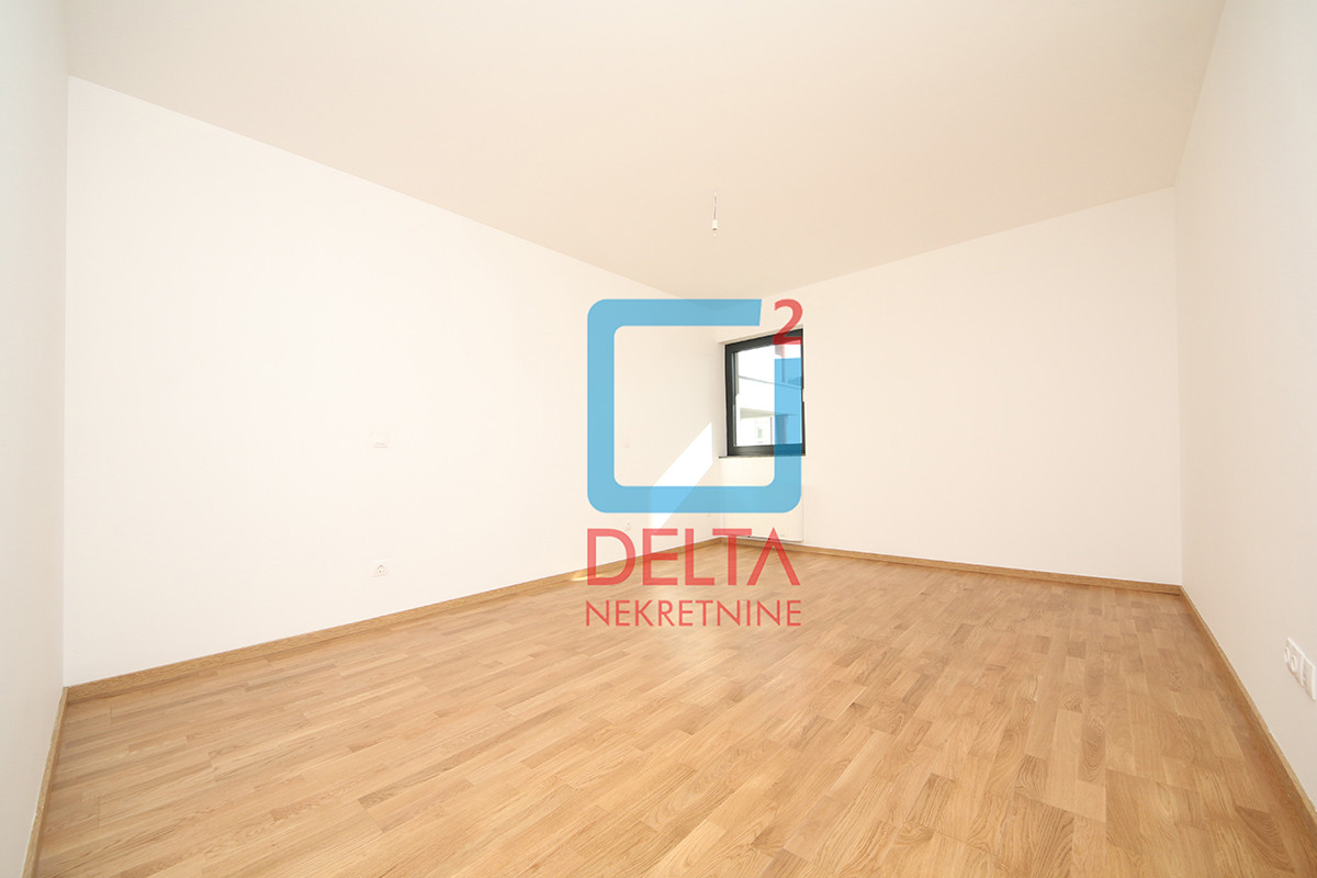 Četverosoban stan / 2.sprat / 125m2/ Lužani / Ilidža SKY 4