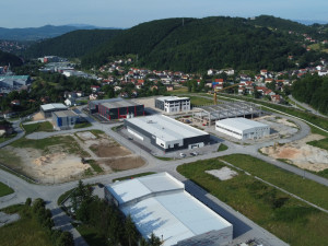 Snimanje i slikanje dronom dron