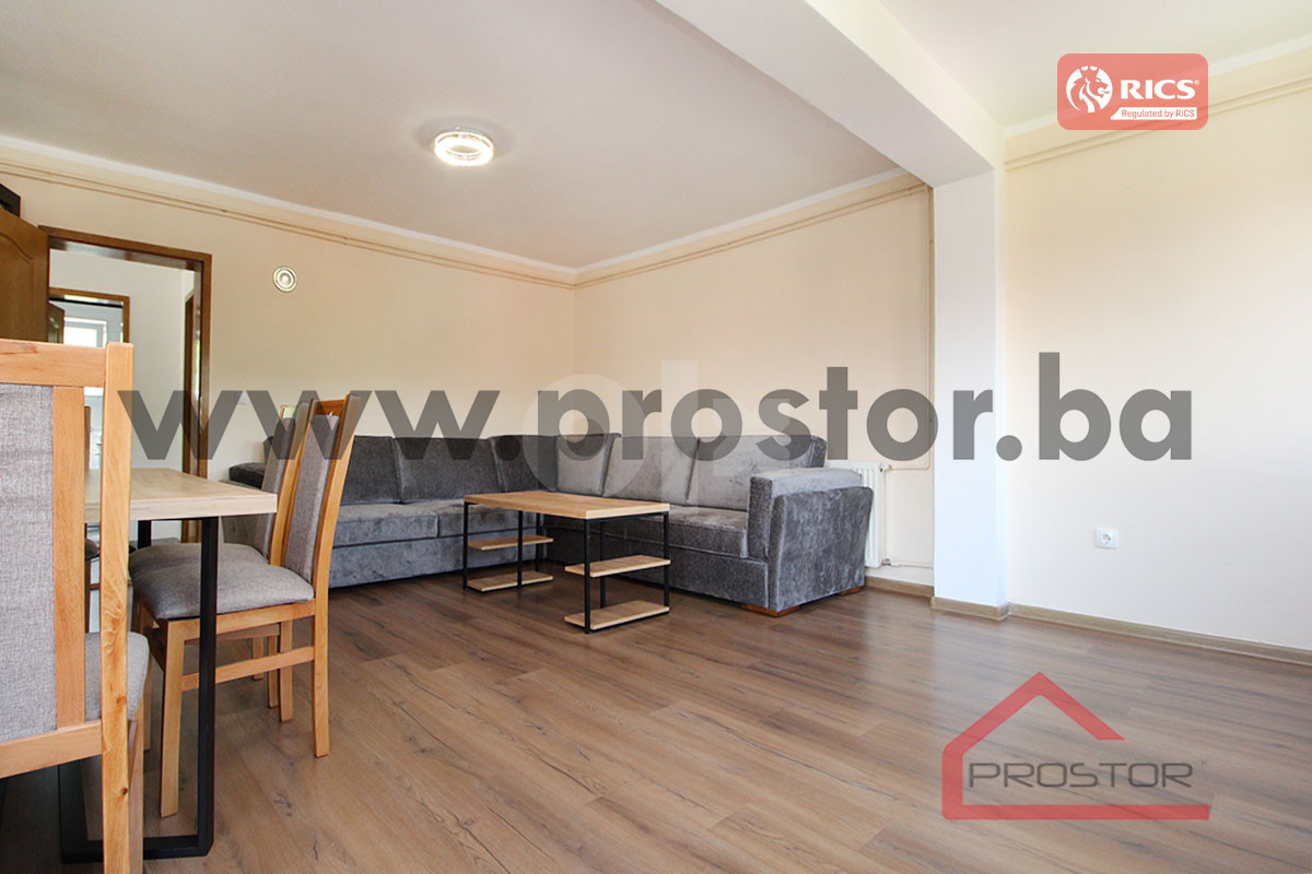 PROSTOR izdaje: Kuća (250m2) sa baštom, Vogošća 5
