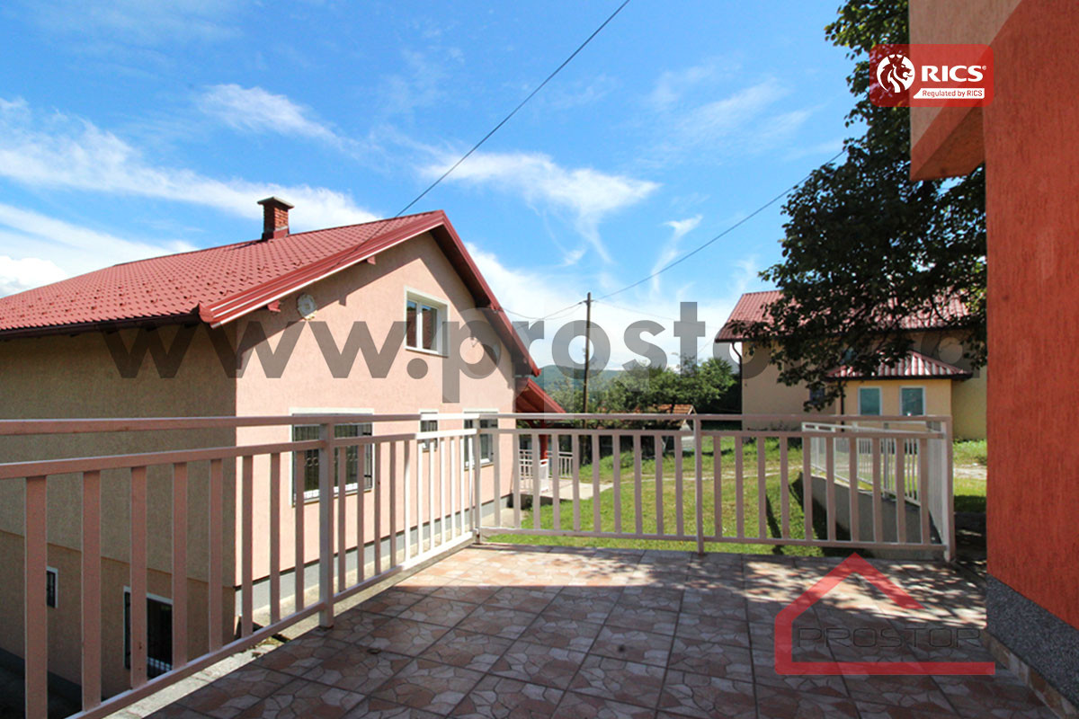 PROSTOR izdaje: Kuća (250m2) sa baštom, Vogošća 6