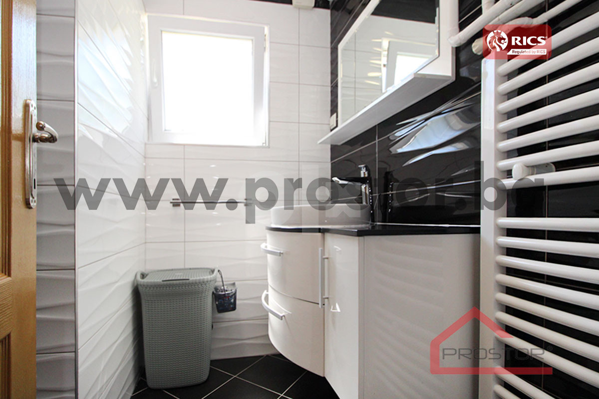 PROSTOR izdaje: Kuća (250m2) sa baštom, Vogošća 12