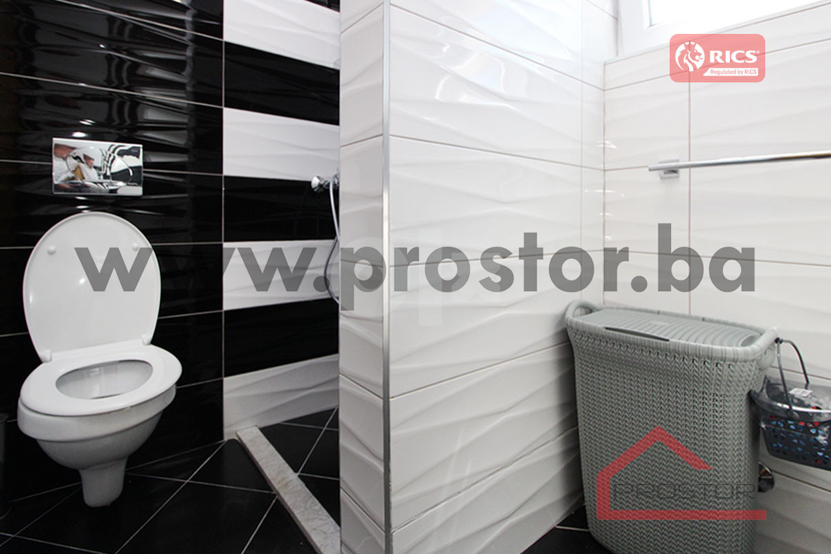 PROSTOR izdaje: Kuća (250m2) sa baštom, Vogošća 13