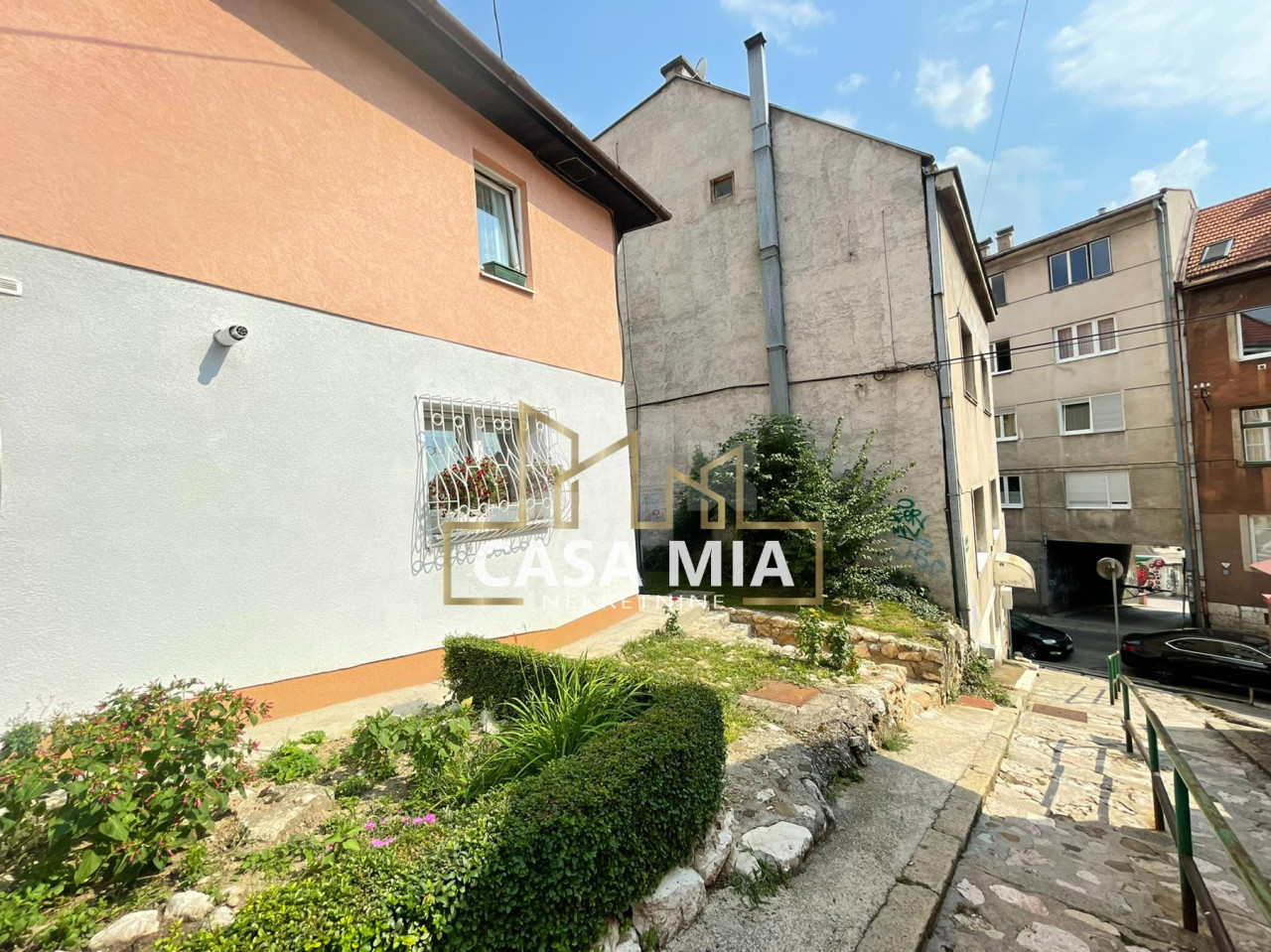 CASA MIA / Ttroiposoban stan 62m2 / Mejtaš / Centar 20
