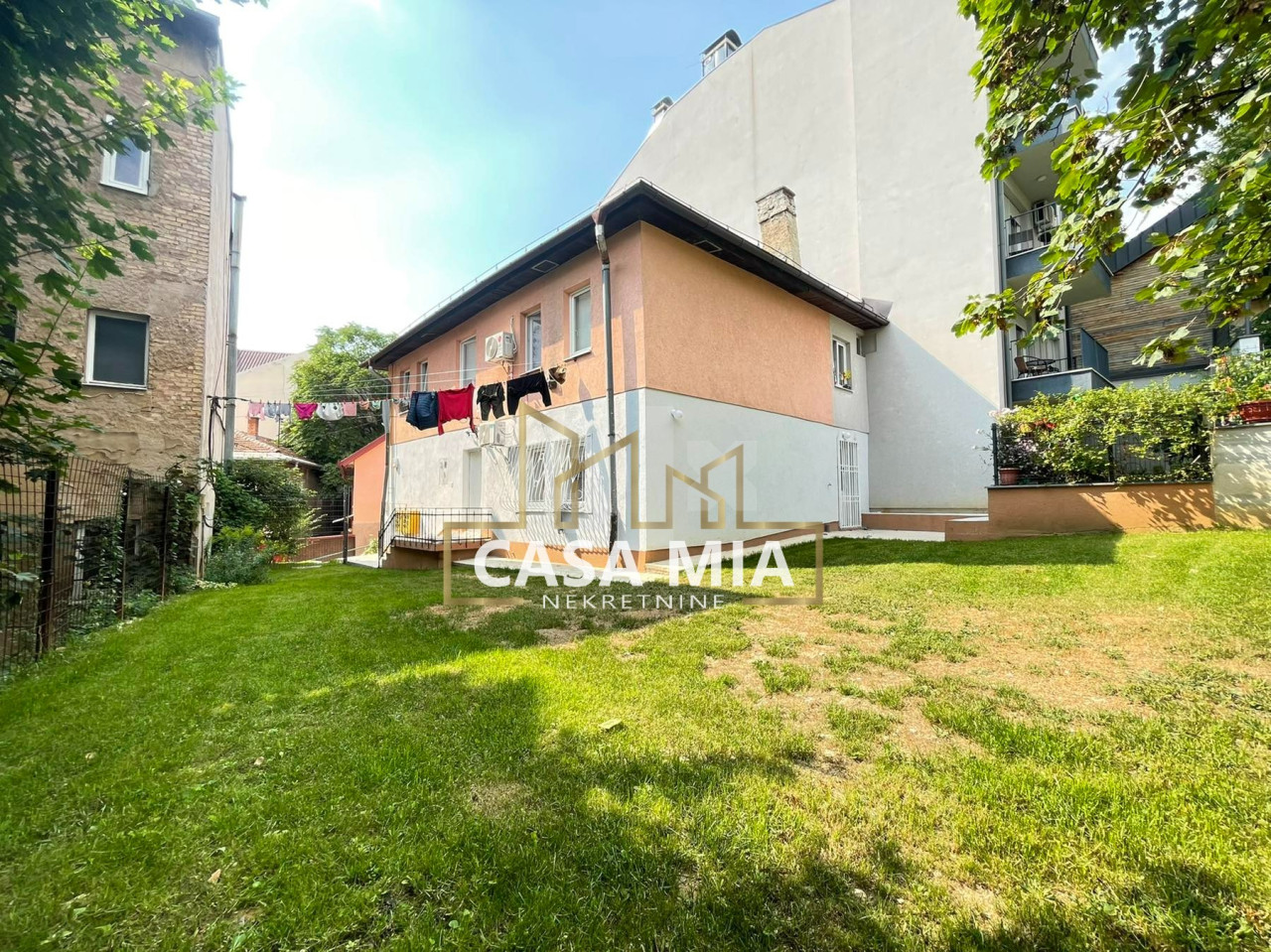 CASA MIA / Ttroiposoban stan 62m2 / Mejtaš / Centar 22