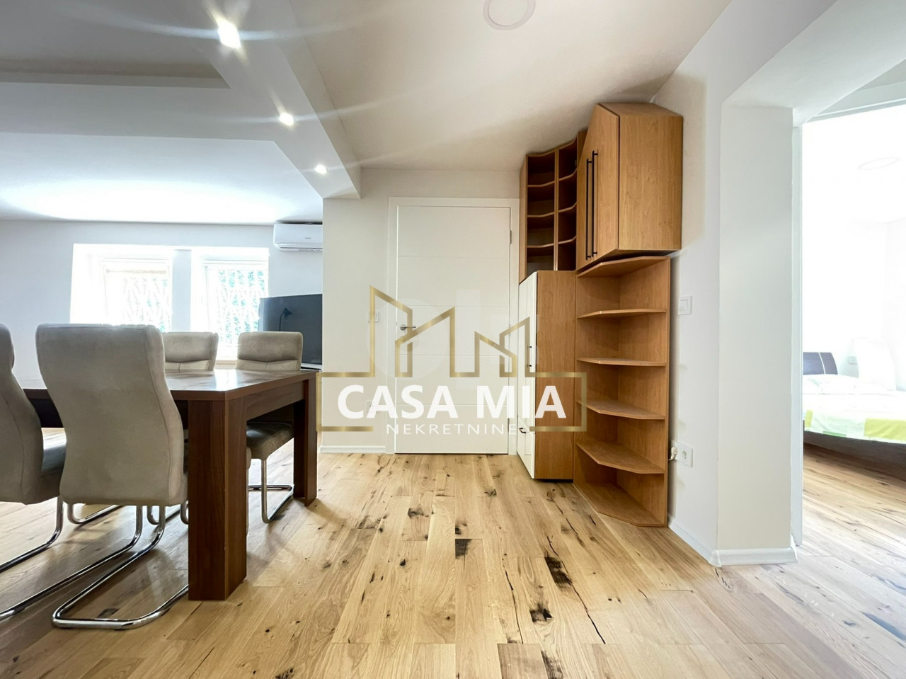 CASA MIA / Ttroiposoban stan 62m2 / Mejtaš / Centar 6
