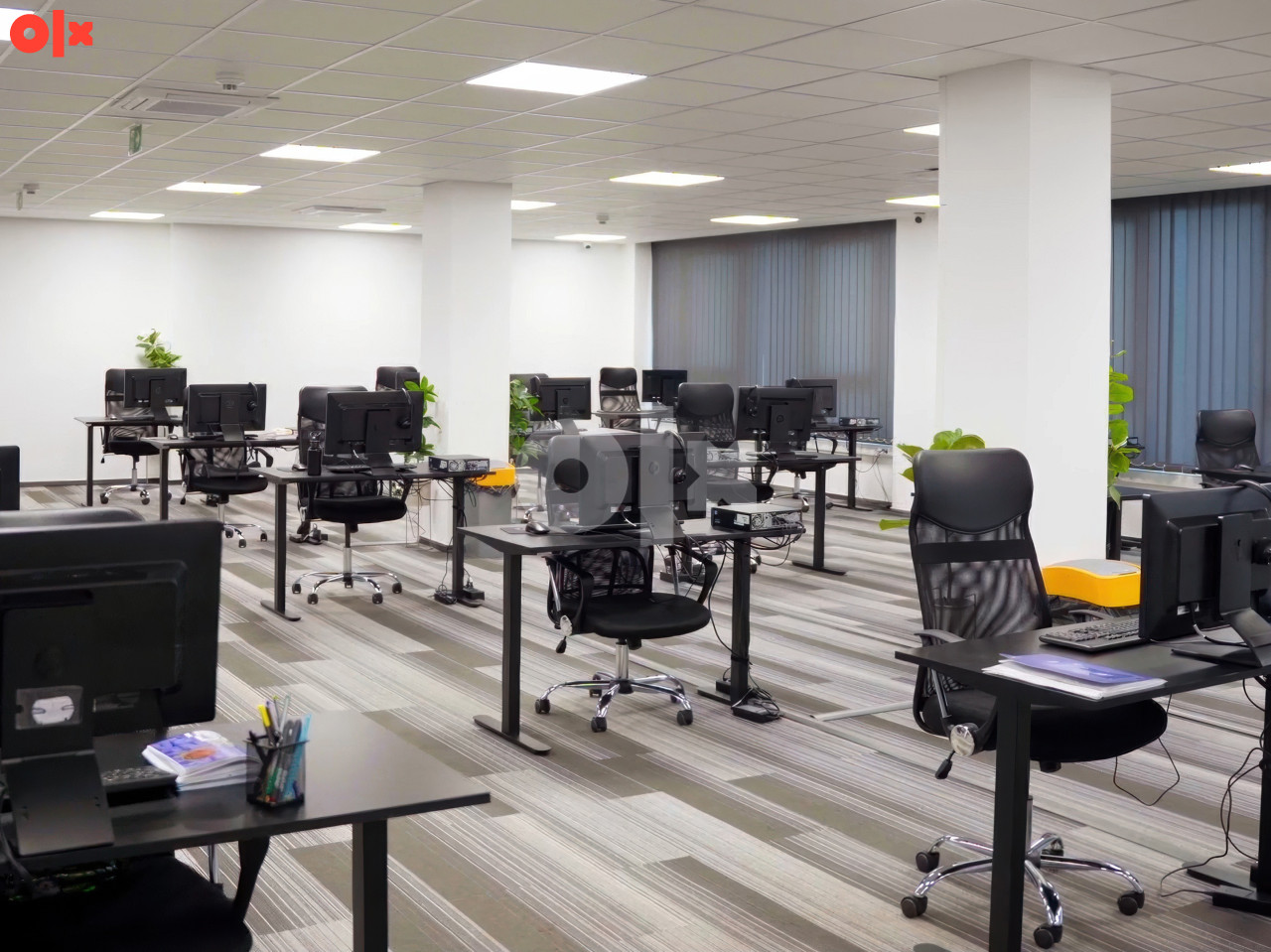 Poslovni prostori Zenica od 16 m2 do 250 m2  Almy B C 10