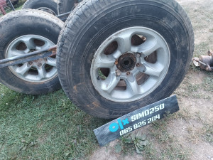 Alu feluge 235 75 15 nissan patrol frontera 6x139 pajero