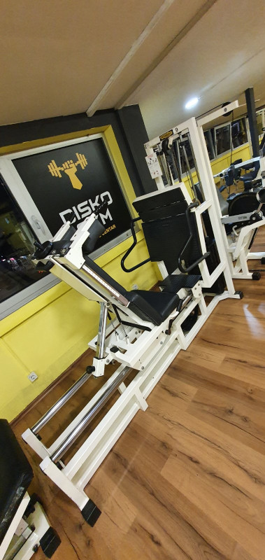 Technogym Isotonic kompletan fitness