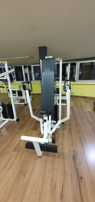 Technogym Isotonic kompletan fitness