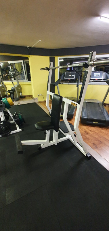 Technogym Isotonic kompletan fitness