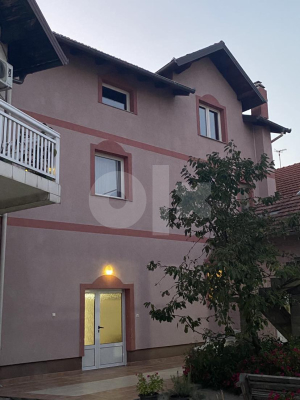 Kuća Brčko 750 m2  300m2 2