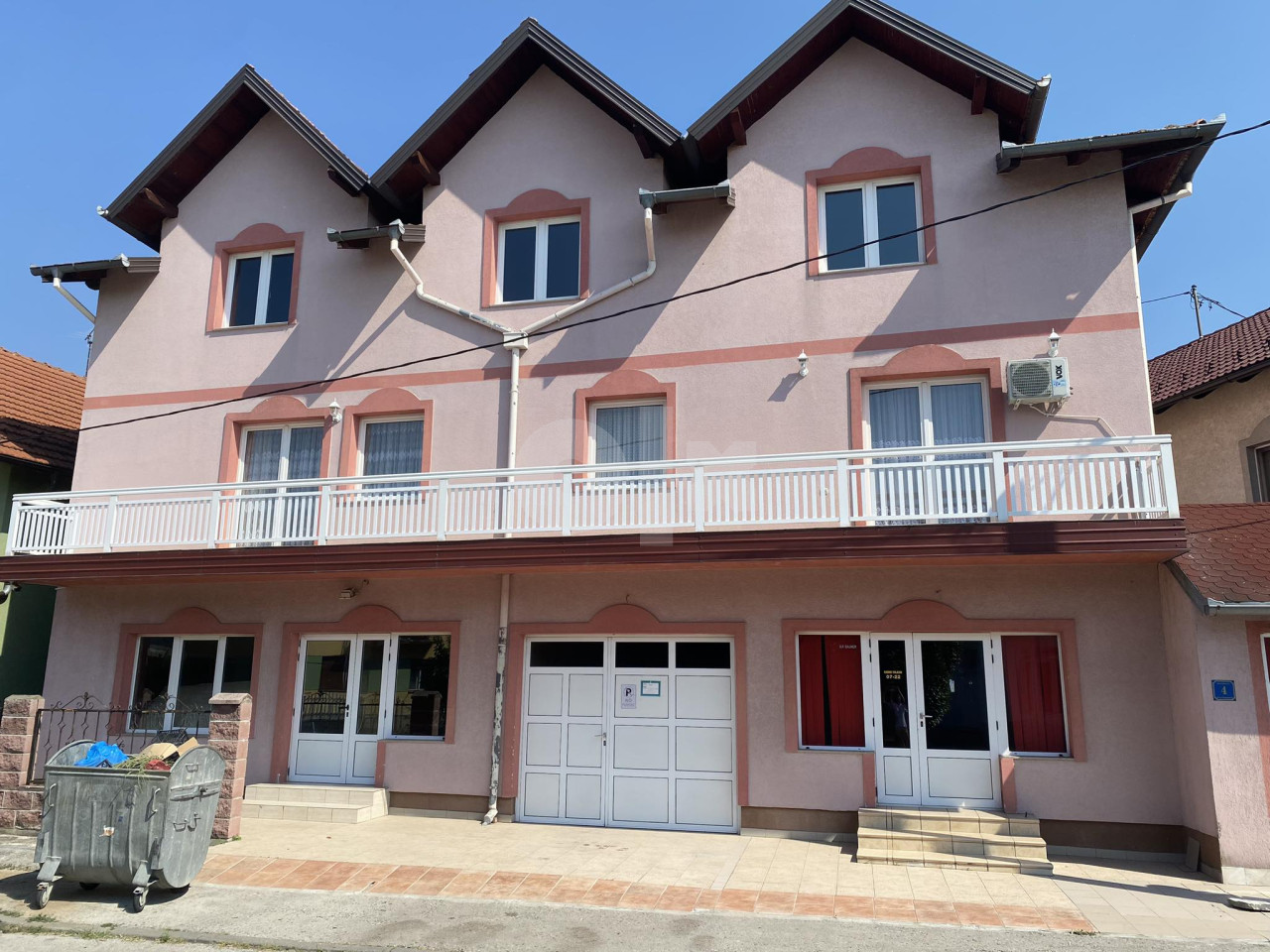 Kuća Brčko 750 m2  300m2 6