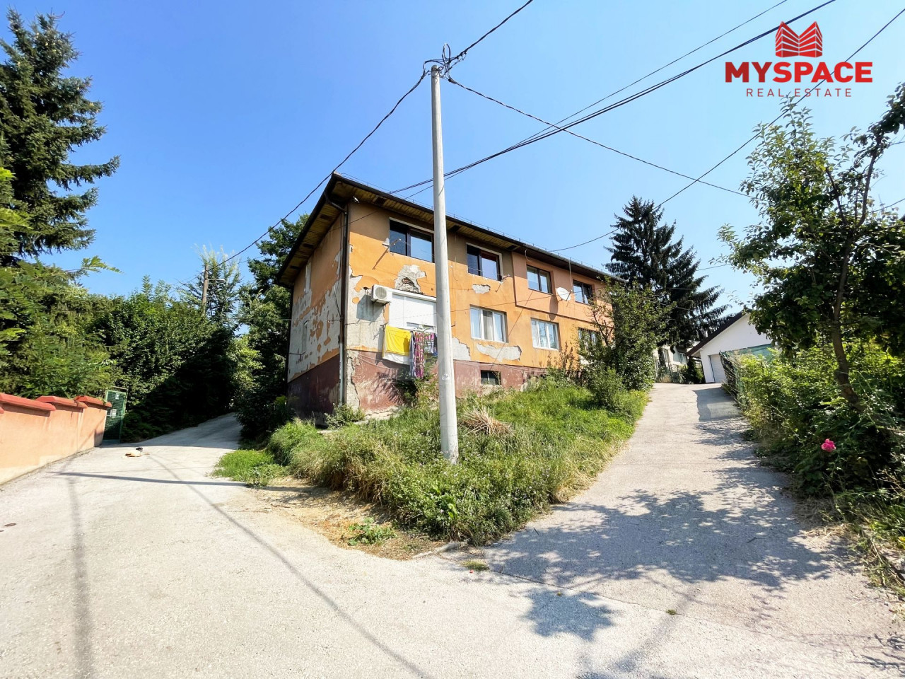 MY SPACE/ Stan sa garazom/ Stari Grad/ 52m2 14