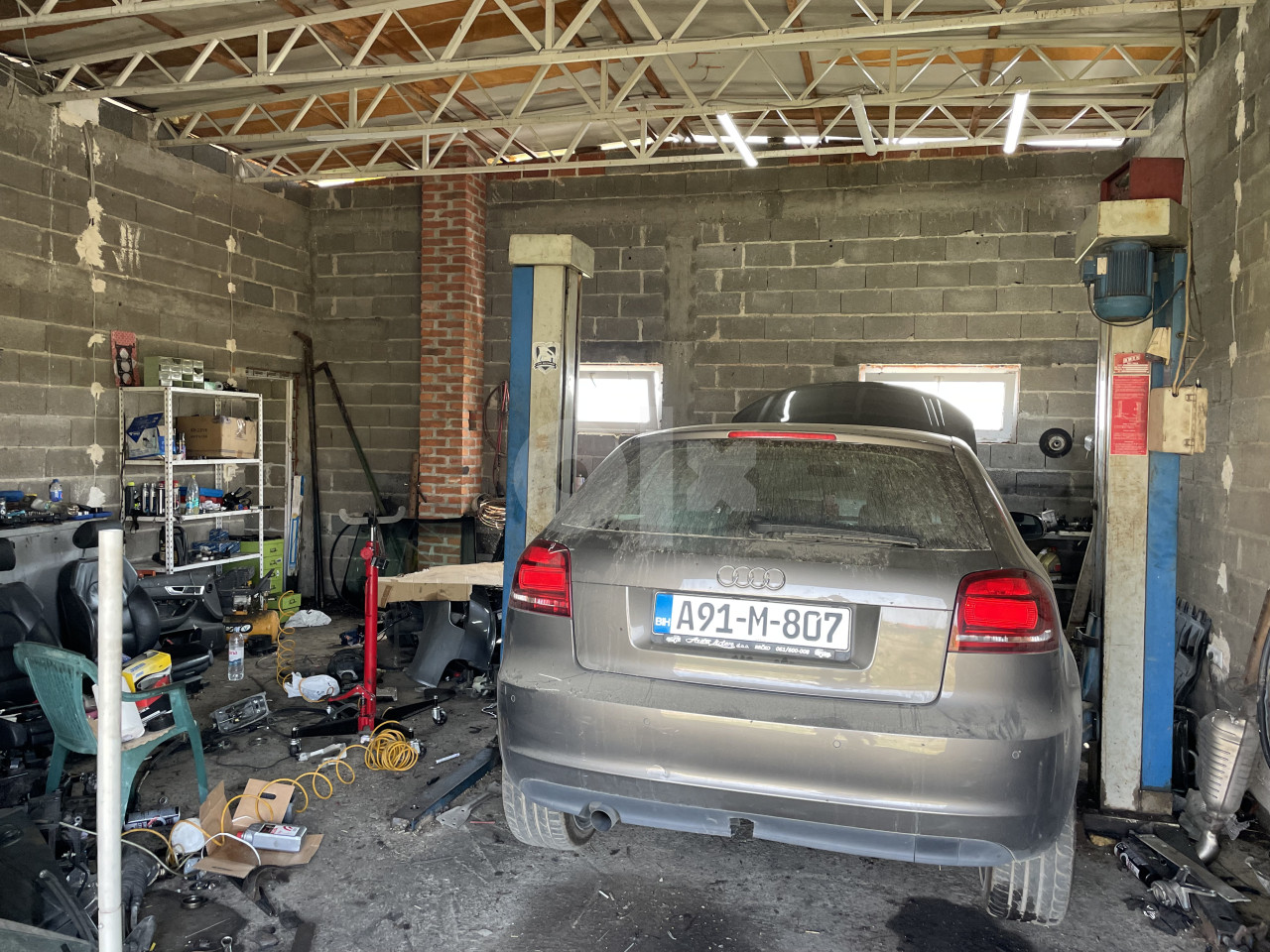 Garaža Modriča 64m2 3