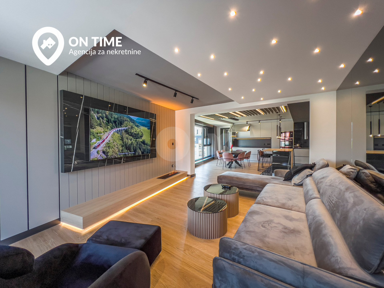 Četverosoban stan / Buća Potok / 120m2 / GARAŽA