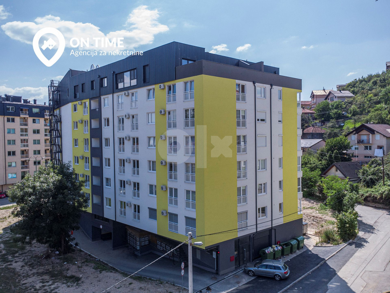 Četverosoban stan / Buća Potok / 120m2 / GARAŽA