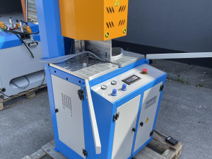 PVC Jednoglava varilica