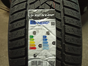 225 40 18 DUNLOP WINTER SPORT R18 ZIMSKE GUME