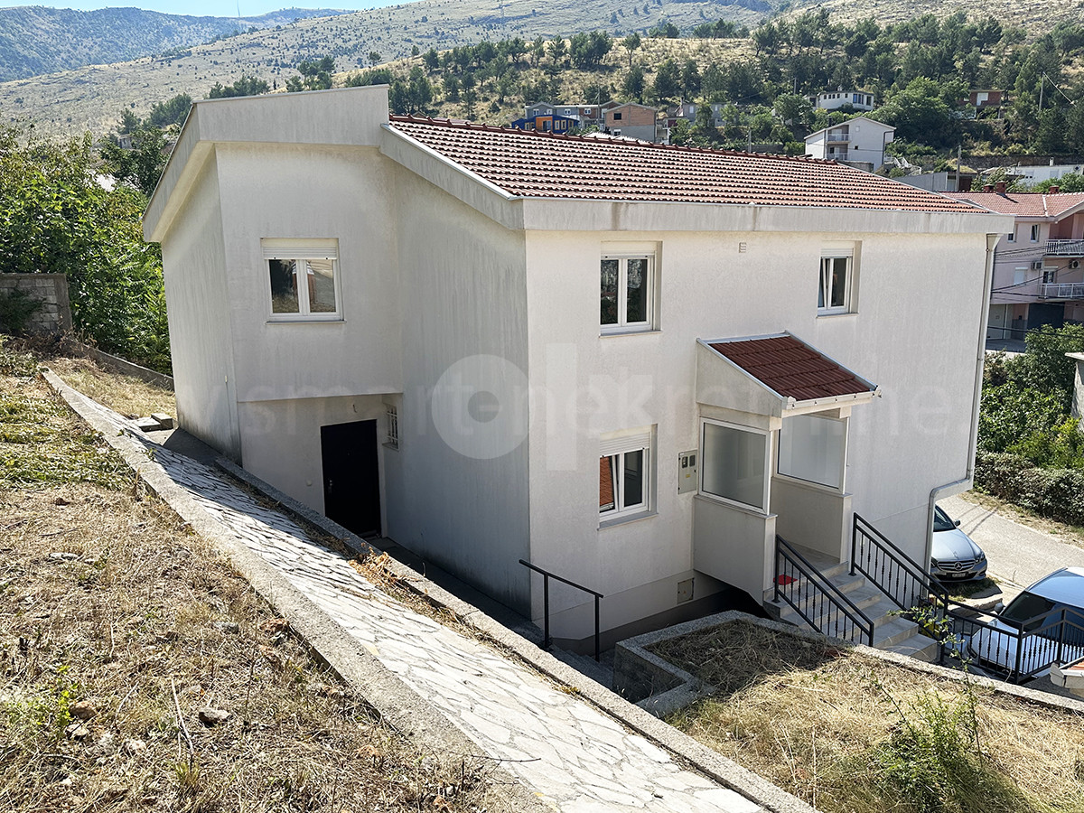 Kuća u naselju Gornji Zalik u Mostaru 3