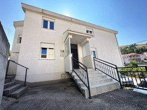 Kuća u naselju Gornji Zalik u Mostaru photo 2
