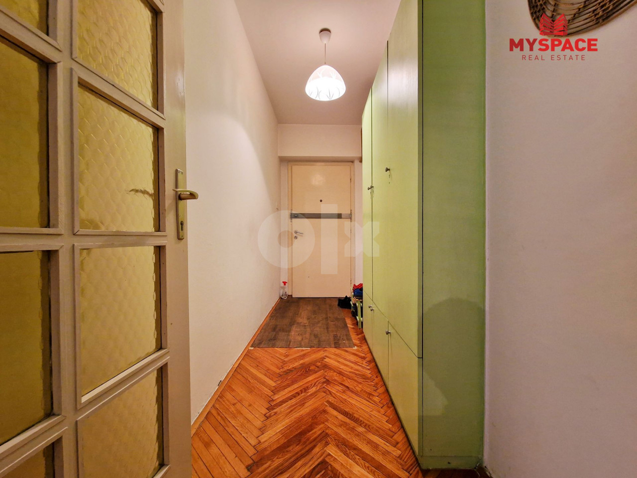 MY SPACE/ Stan/ Centar/ Mis Irbina/ 97 m2 18