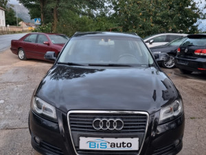 Audi A3 Sportback 1.6 77KW LED 2010 godina 219000 kil.