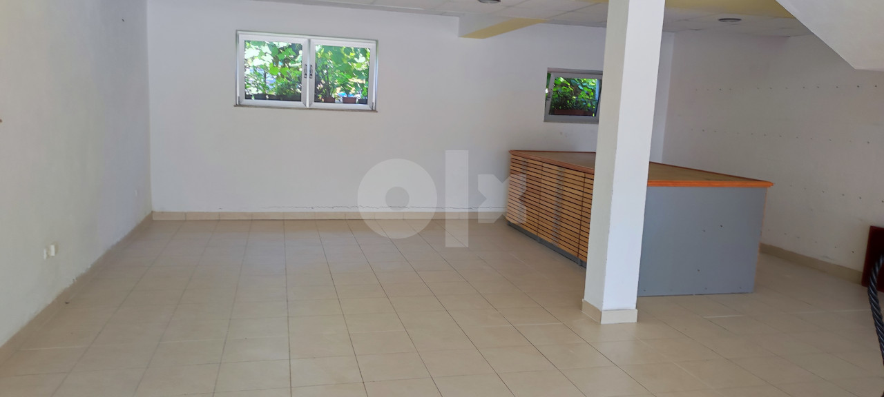 Poslovni prostor Bihać 450m2 (VRLO POVOLJNO) 4