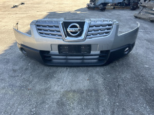 Branik prednji Nissan Qashqai (fotografija 1)