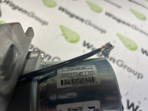 Servo motoric Renault Clio 2015 (fotografija 2)