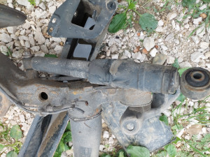 Amortizeri zadnji opel astra h 03-08
