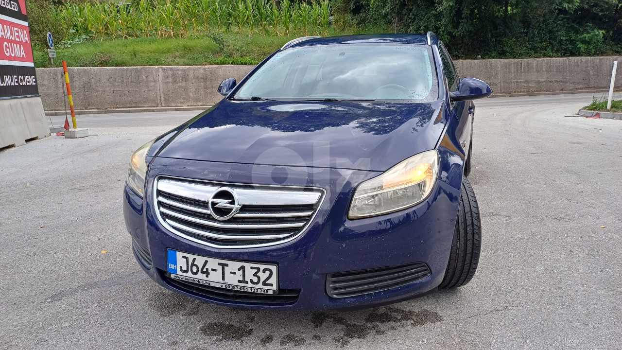 Opel Insignia 2012