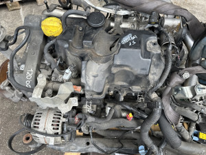 Motor 09. 120.000km k9k Nissan (fotografija 3)