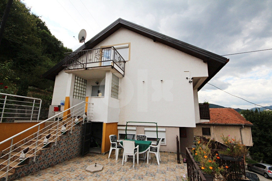 Kuća i zemljište, Krč, Zenica 4