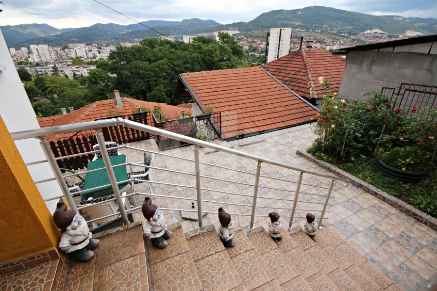 Kuća i zemljište, Krč, Zenica 7
