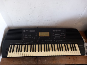 Extra klavijatura sintisajzer orgulje TEHNICS KN 920